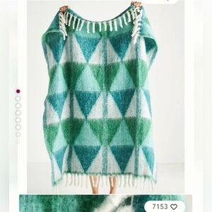Anthropologie Cozy Cocoon Fringe Throw Blanket - Green & White